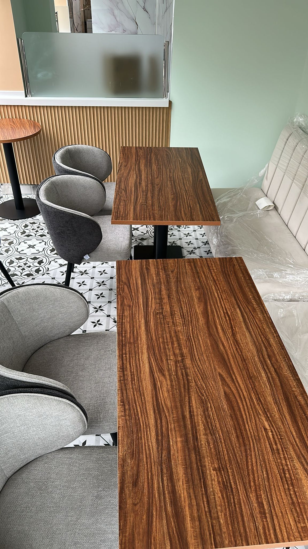 Modern Wooden 120x70 Rectangle Look Table