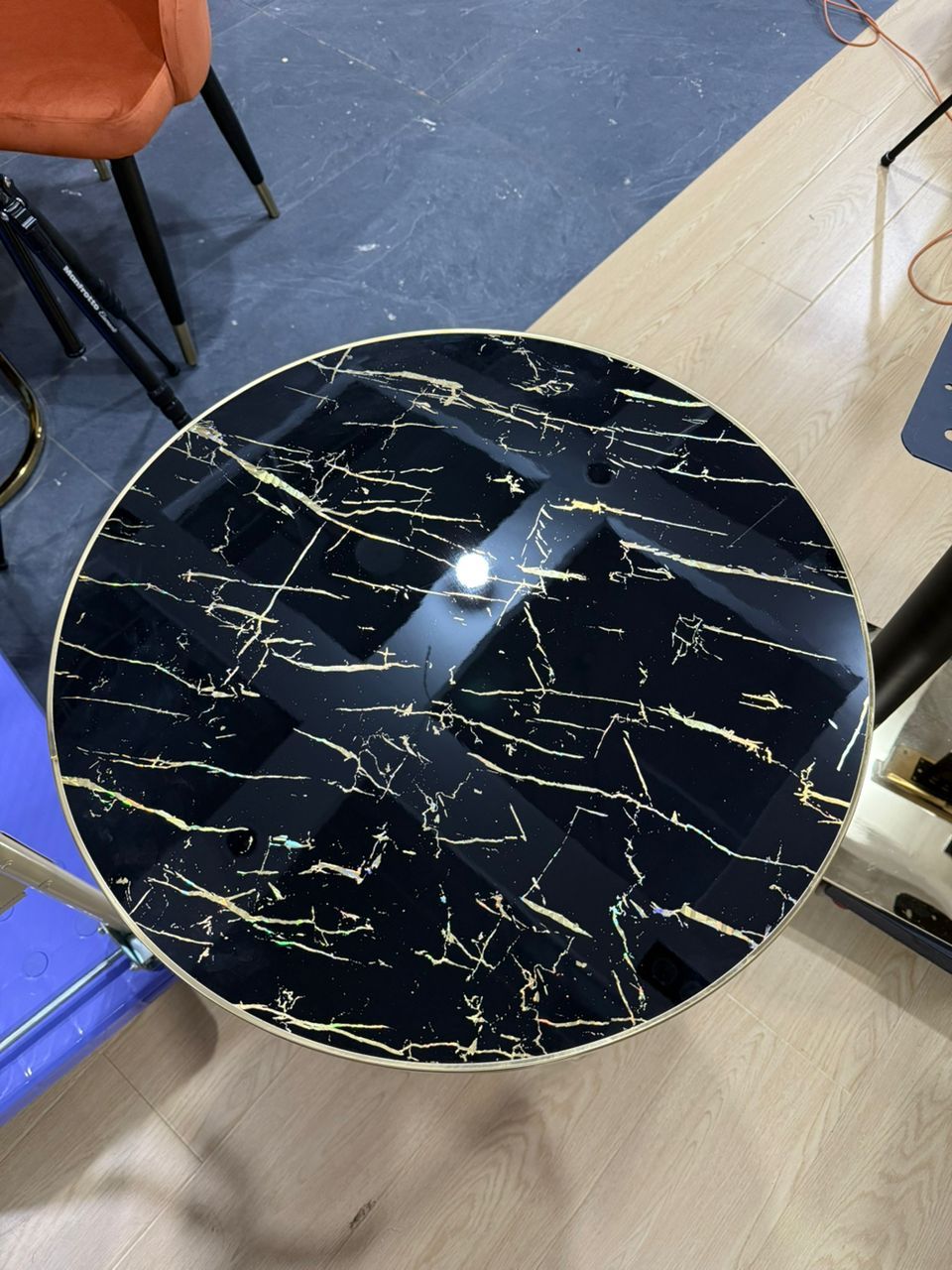 Modern Luxury 60Q Black & Gold Marble Look Side Table